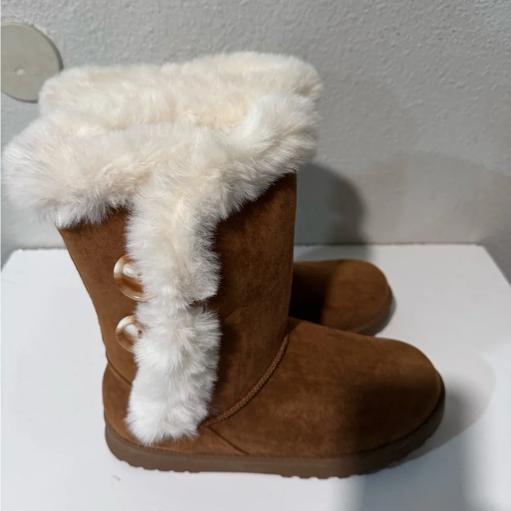 SO Women's Abigail Comfort Pull On Chestnut Faux-Fur Winter Boots -various